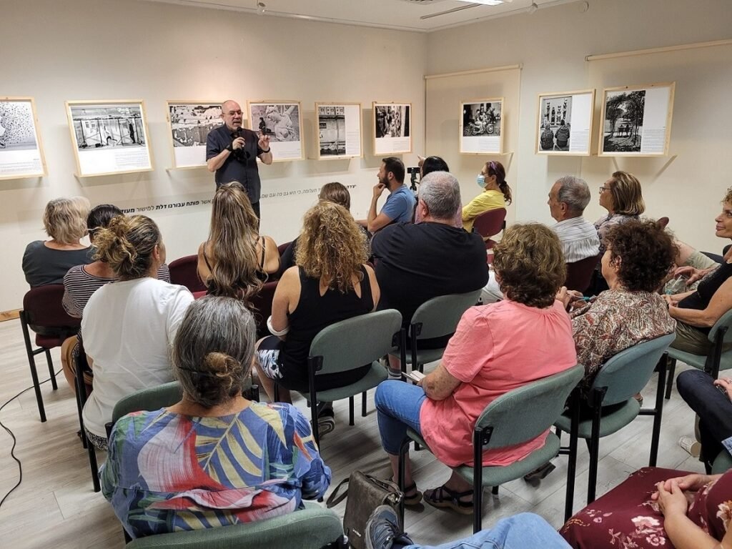 Eröffnung der Ausstellung Fotosofía (Menahemiya, Israel)