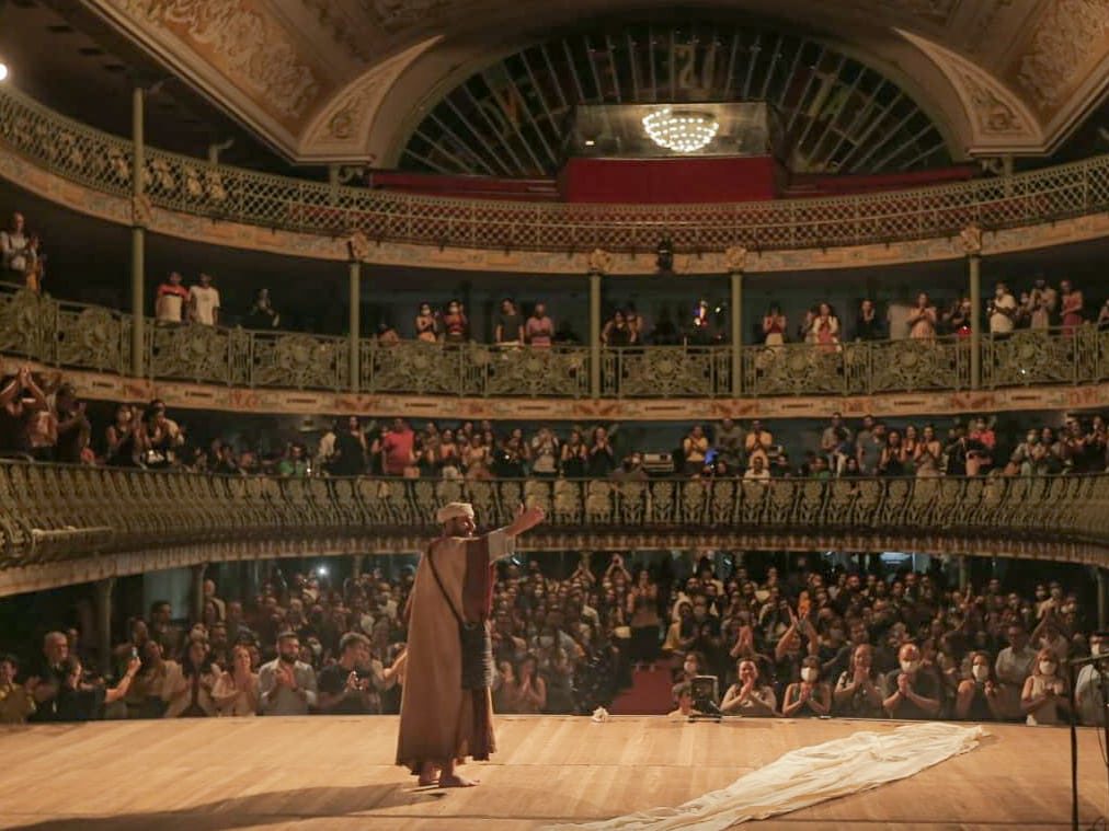 Espectáculo escénico basado en la obra “El Profeta” de Khalil Gibran (Brasil)